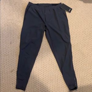 Lululemon joggers switch up pant 29”